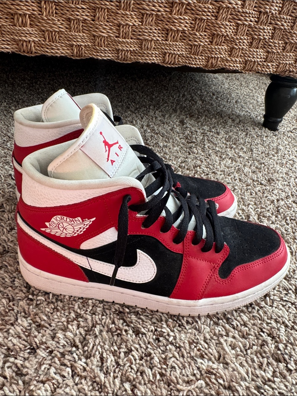 Jordan White Black Low-Top Sneaker (BQ6472-601)